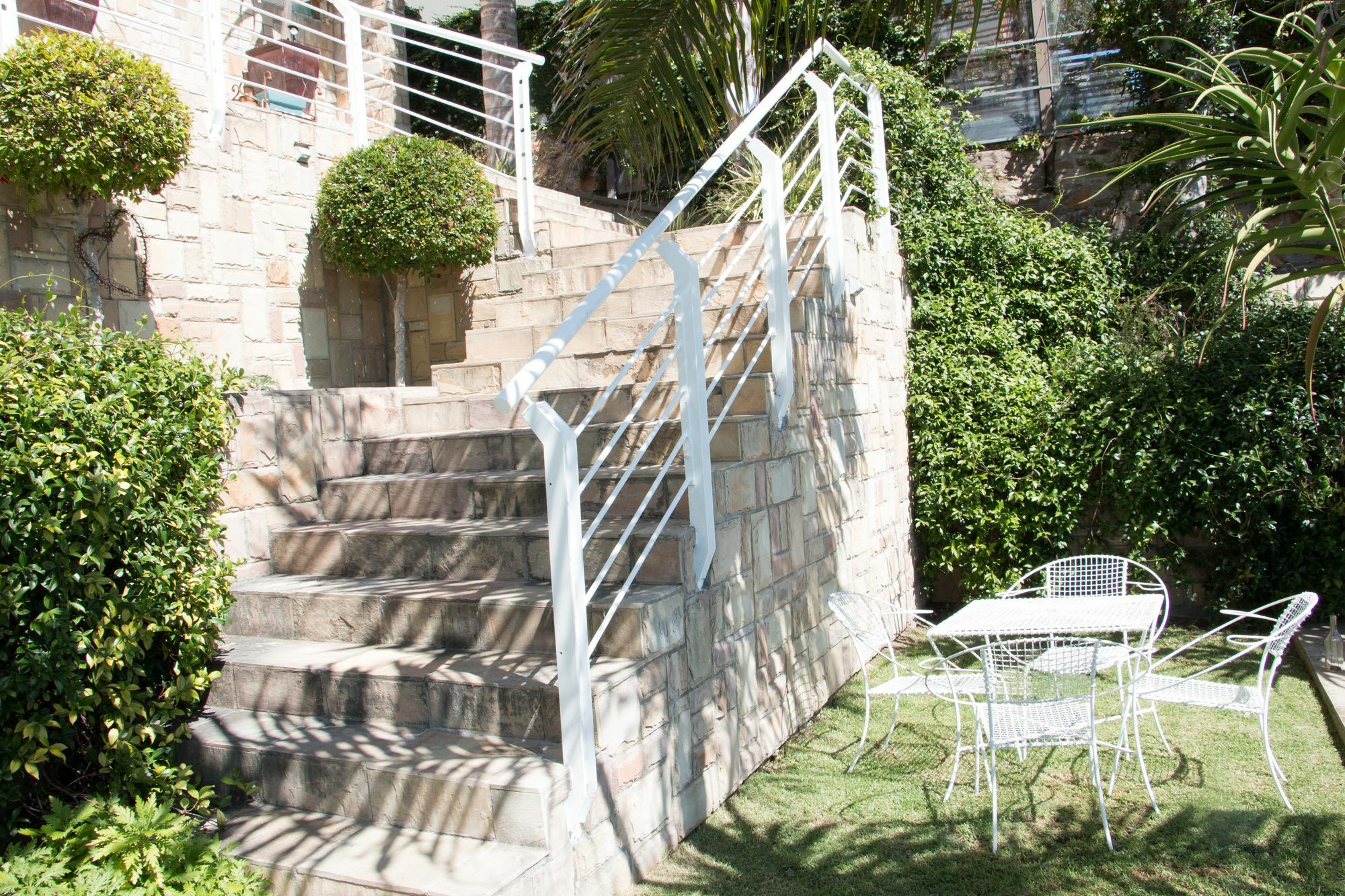 4 On Montagu Accommodation モーセル・ベイ エクステリア 写真