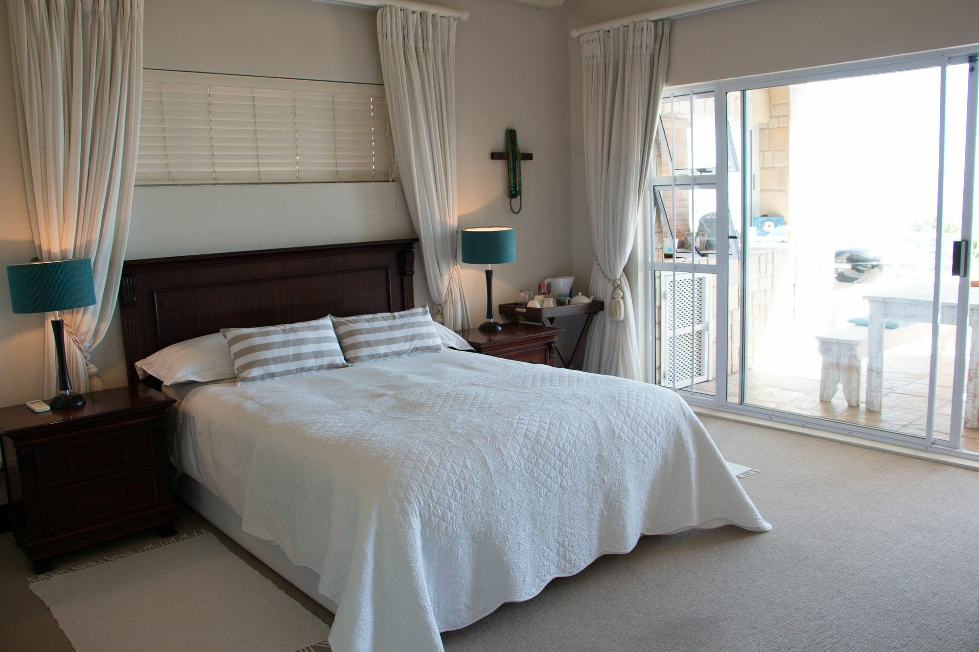 4 On Montagu Accommodation モーセル・ベイ エクステリア 写真