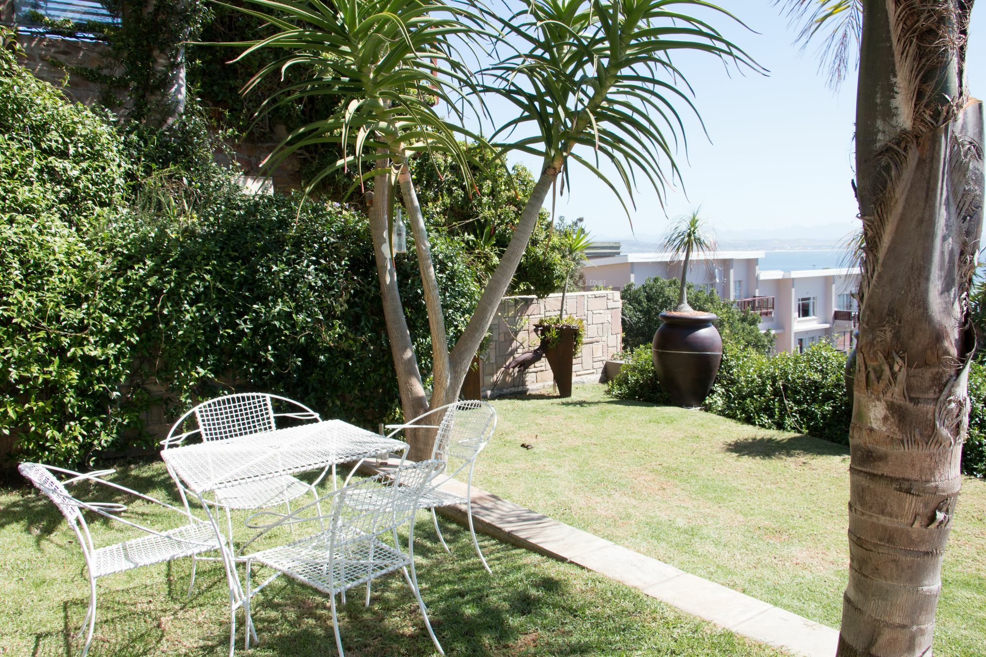 4 On Montagu Accommodation モーセル・ベイ エクステリア 写真