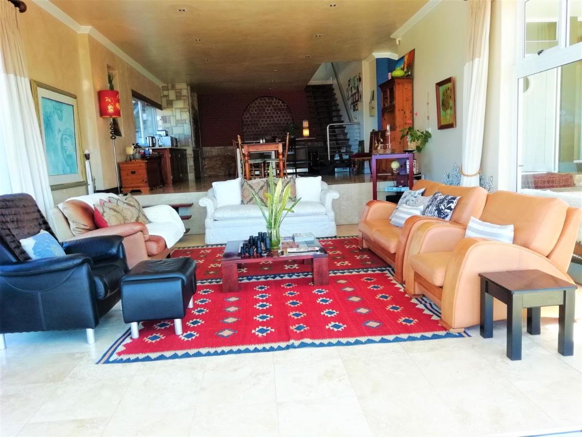 4 On Montagu Accommodation モーセル・ベイ エクステリア 写真