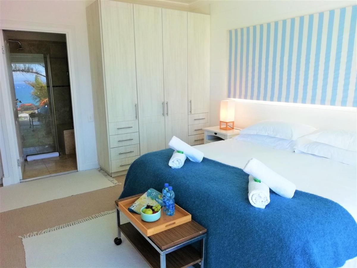4 On Montagu Accommodation モーセル・ベイ エクステリア 写真