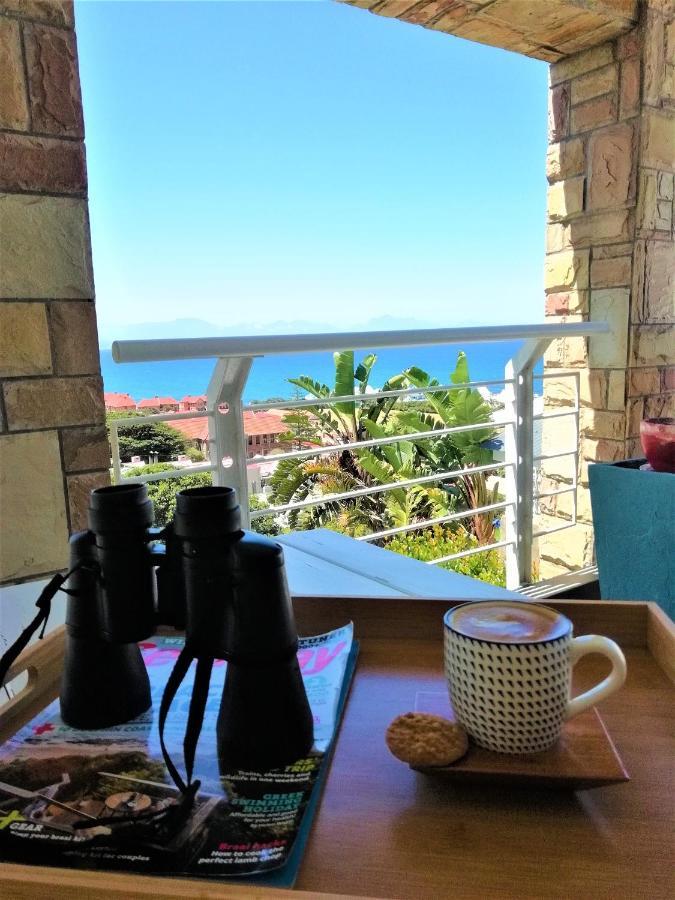 4 On Montagu Accommodation モーセル・ベイ エクステリア 写真
