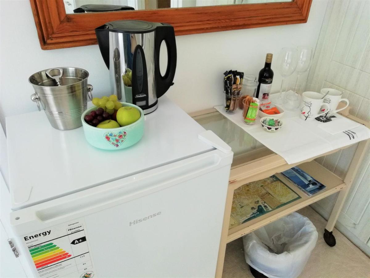 4 On Montagu Accommodation モーセル・ベイ エクステリア 写真
